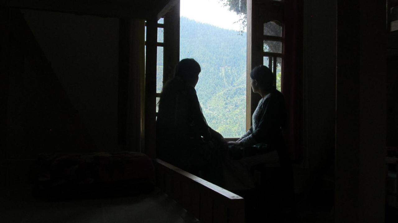 Mozo Inn&Cafe Jibhi Banjār 外观 照片